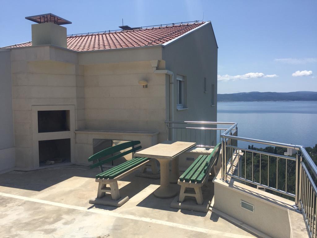 Apartment Andrija Baška Voda Eksteriør billede