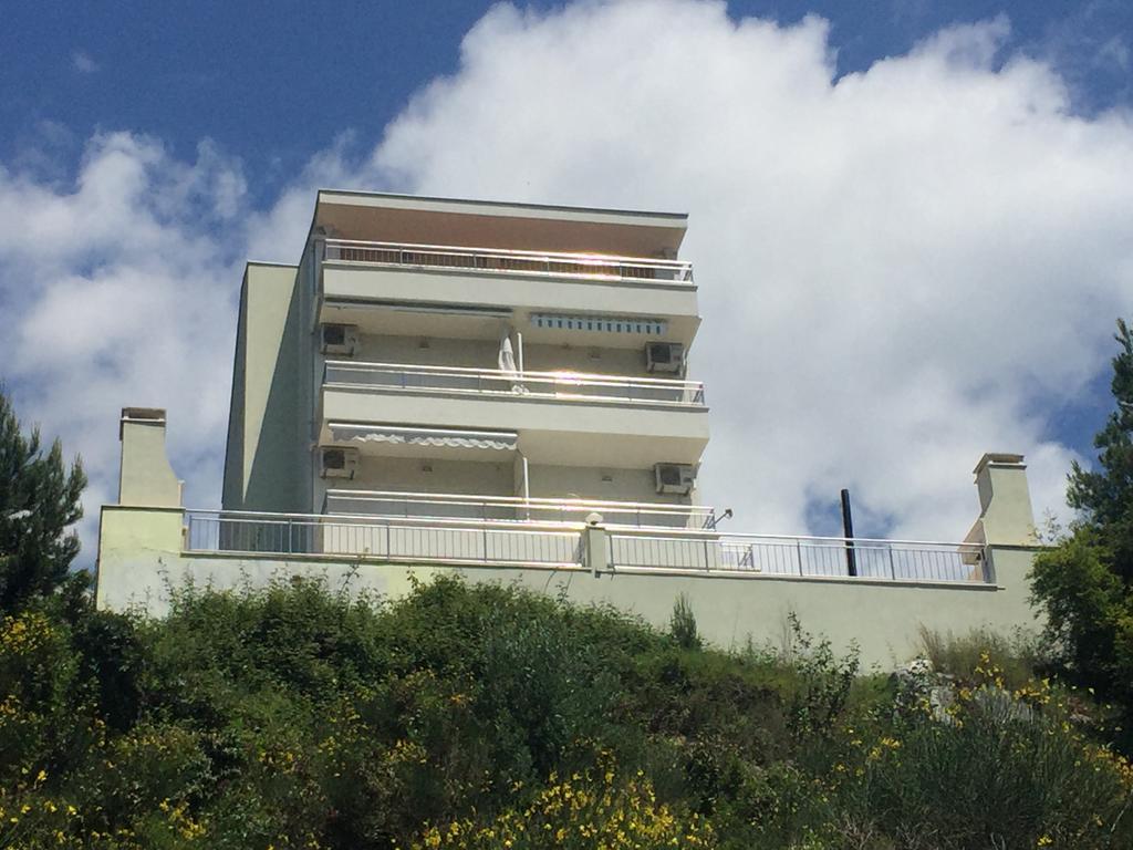 Apartment Andrija Baška Voda Eksteriør billede